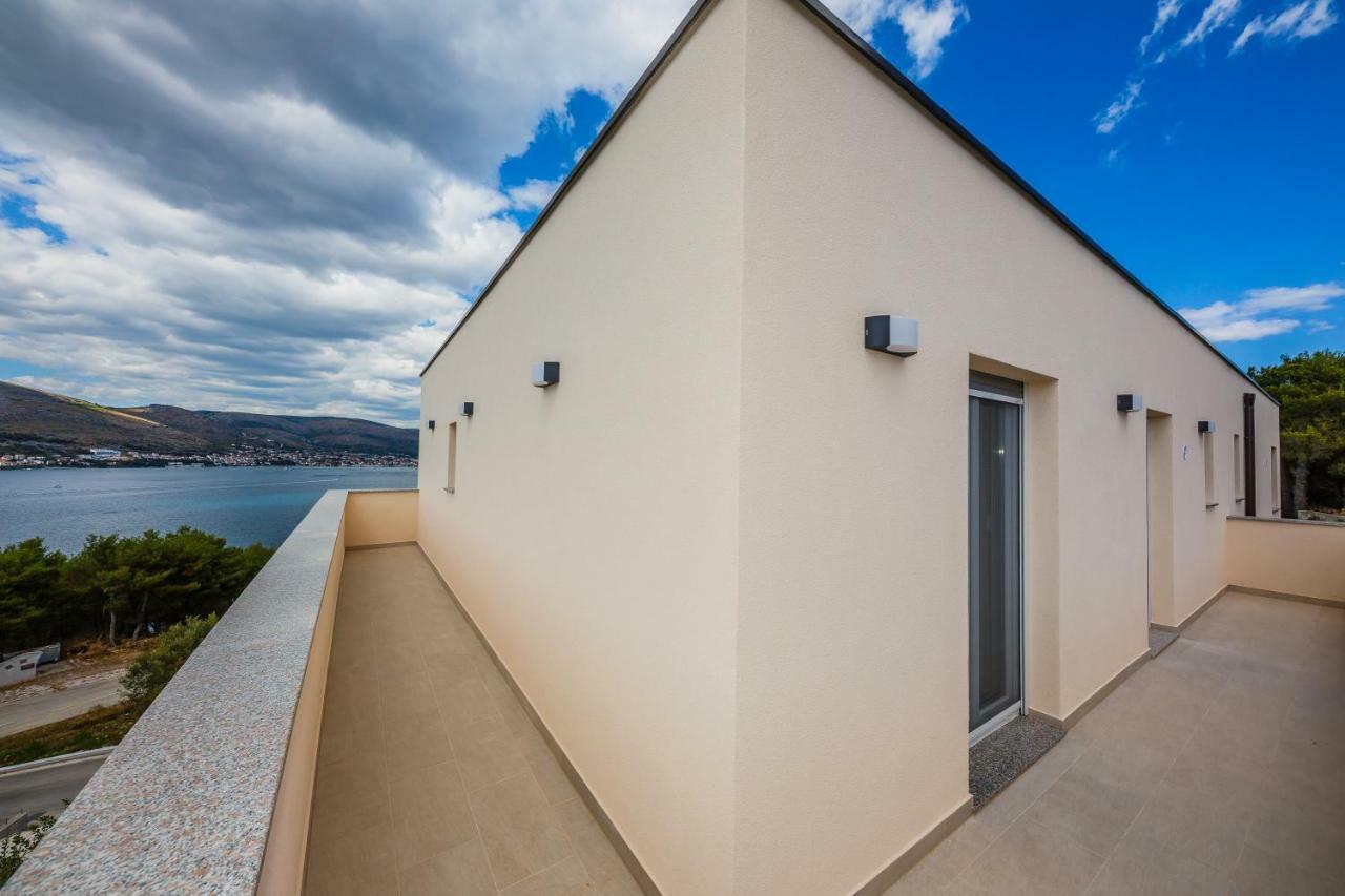 Apartments Mare Trogir Eksteriør bilde
